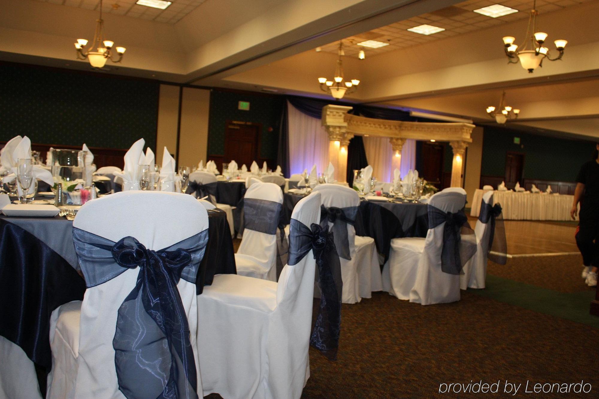 Holiday Inn Selma - Swancourt Luaran gambar