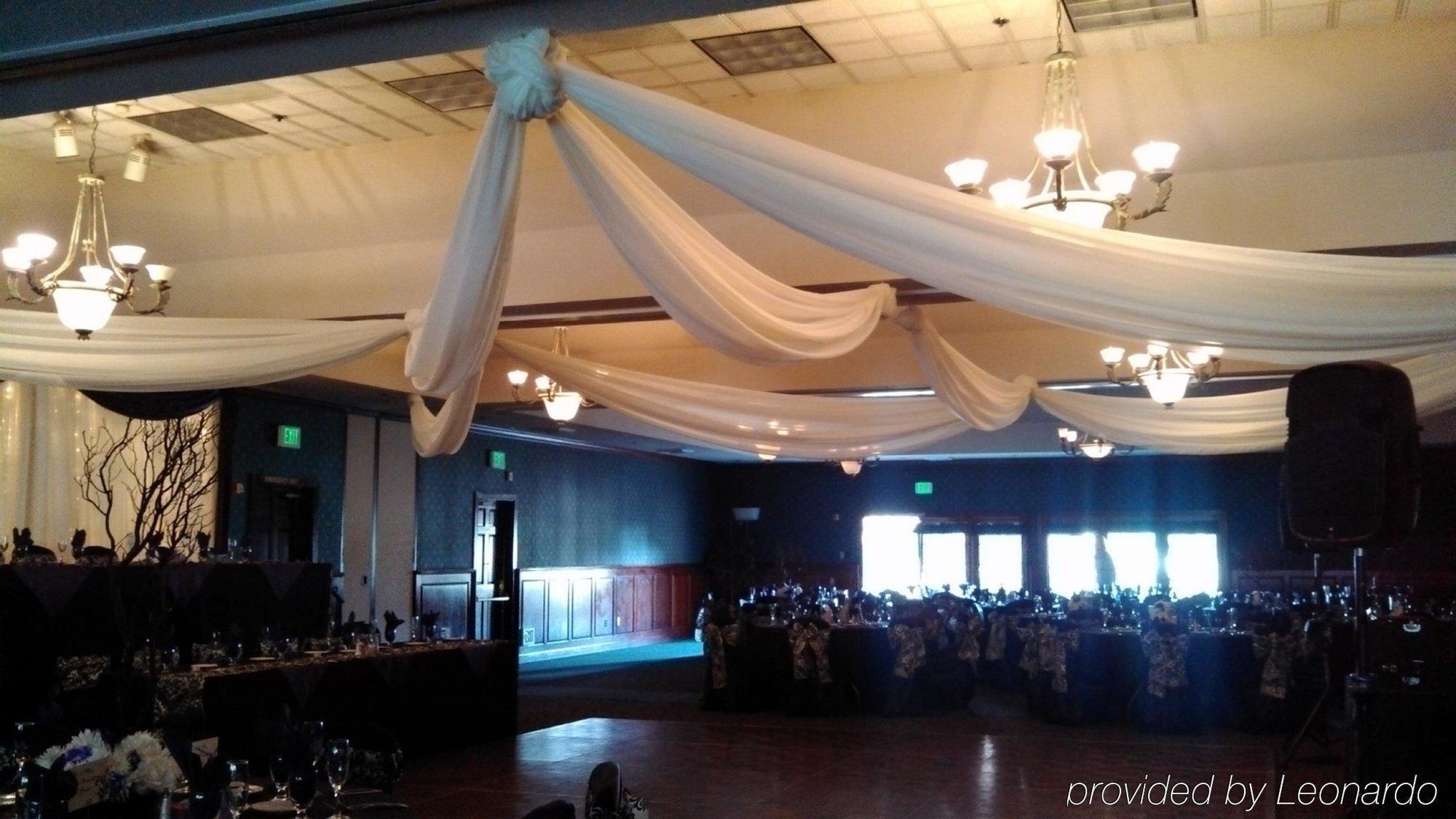 Holiday Inn Selma - Swancourt Luaran gambar