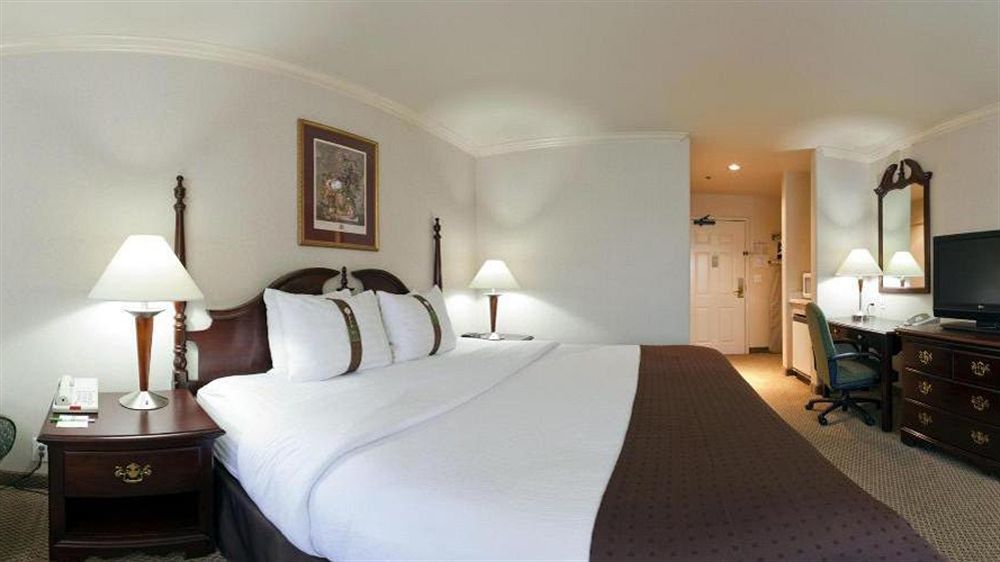 Holiday Inn Selma - Swancourt Luaran gambar