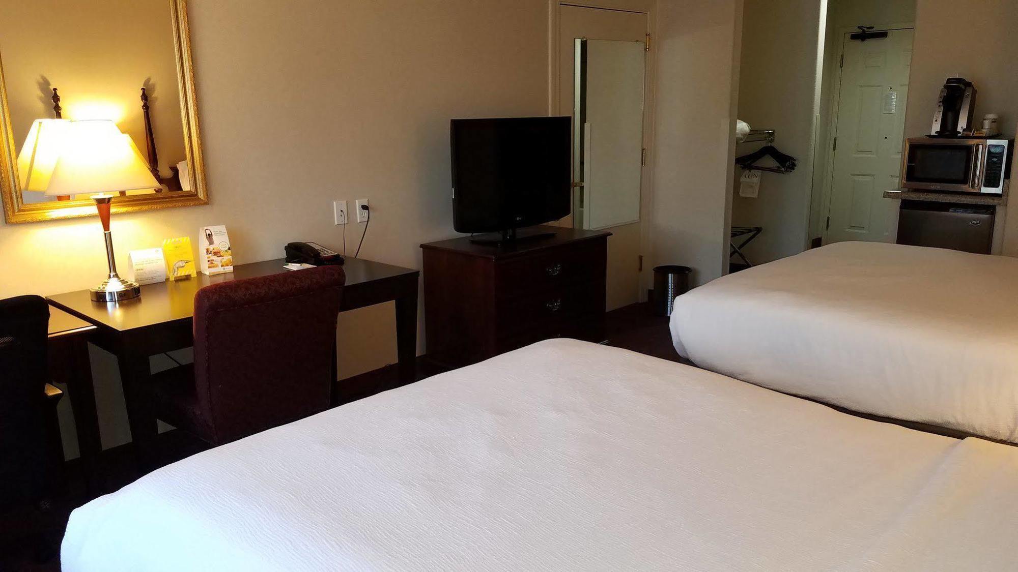 Holiday Inn Selma - Swancourt Luaran gambar